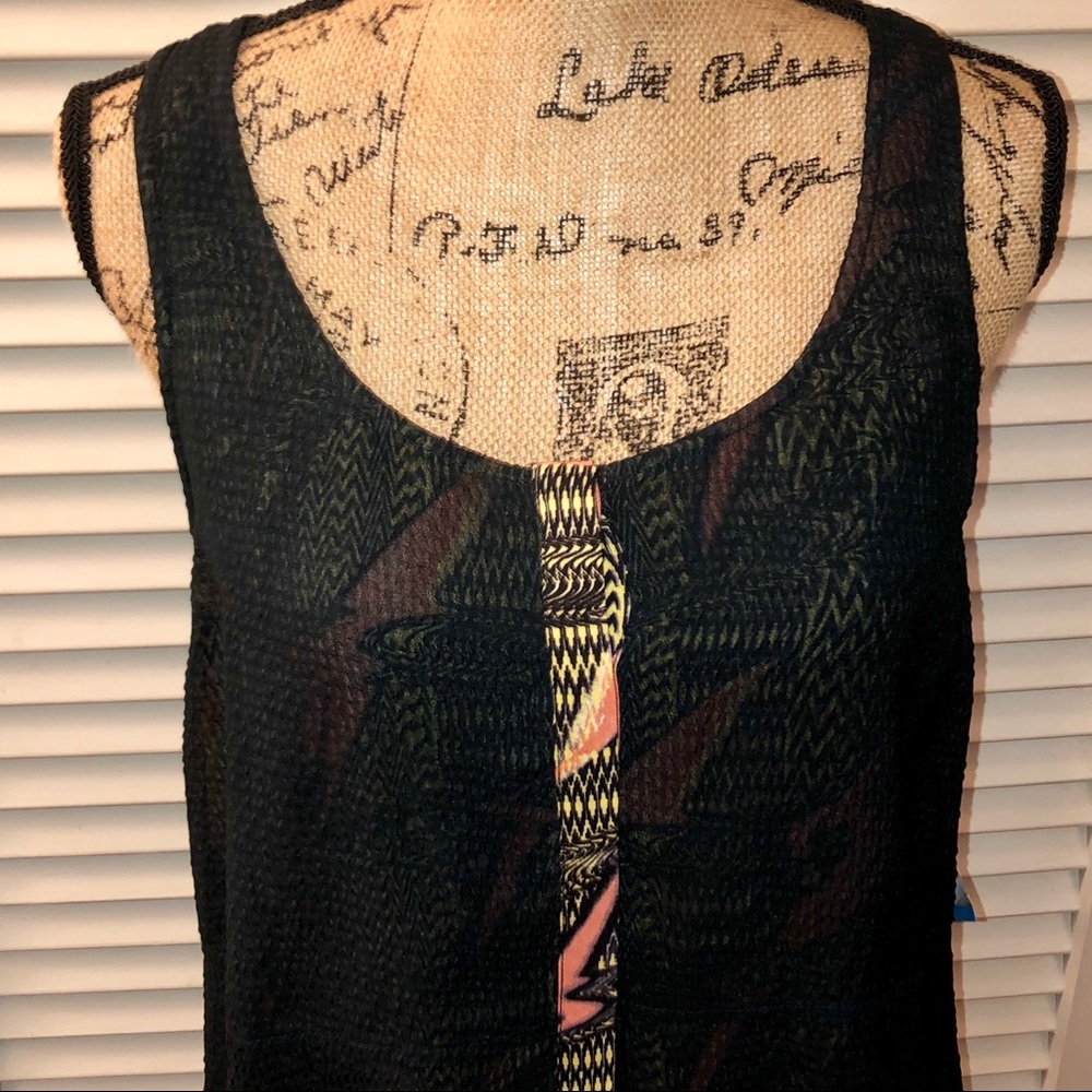Volcom NWT! Aztec Liquid Dress - Picture 2 of 7